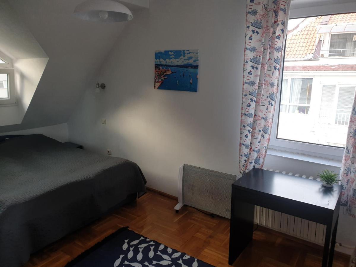 Fit Apartment Burgas ภายนอก รูปภาพ